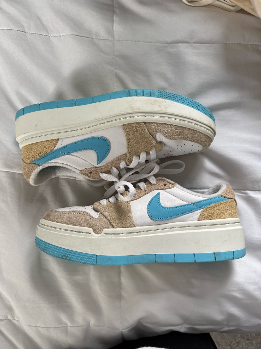 Nike Women’s Low-Top Platform Sneakers - Light Blue/Beige/White